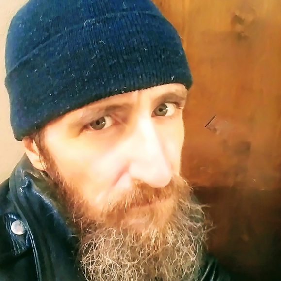 Meet your Posher, Nick Frame - Picture 2 of 2